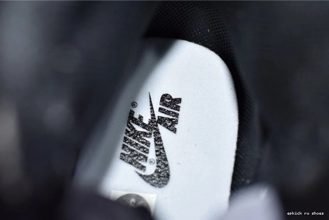 Cheap Air AQ9129-200 Mushroom 4 Jordan 0821